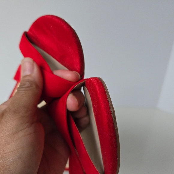 Kenneth Cole Chic Red Slingback Heels - Picture 16 of 17